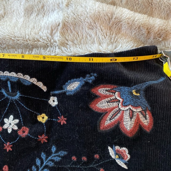 Black Embroidered flower Print Corduroy Mini Skirt - Picture 8 of 8